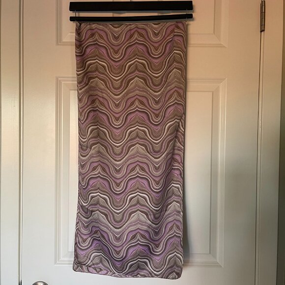 Pink Gray and White Silky Oblong Scarf - Picture 4 of 6